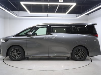 TOYOTA VELLFIRE - 8