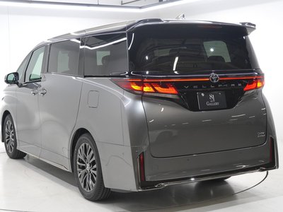 TOYOTA VELLFIRE - 7