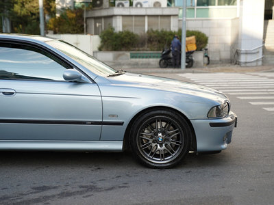 1999 BMW M5 照片 6