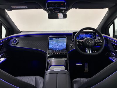 2024 Mercedes-BENZ EQE — миниатюра 29