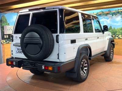 صورة مصغرة 56 لـ 2024 Toyota LAND CRUISER 70