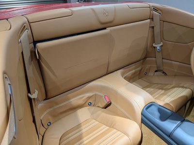 صورة مصغرة 21 لـ 2012 Ferrari CALIFORNIA