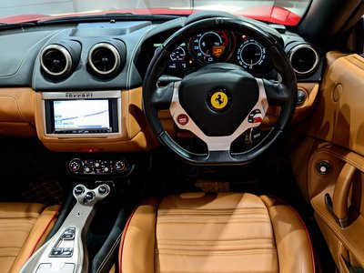 صورة مصغرة 23 لـ 2012 Ferrari CALIFORNIA