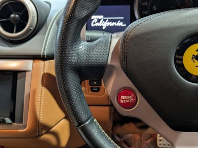 صورة مصغرة 38 لـ 2012 Ferrari CALIFORNIA