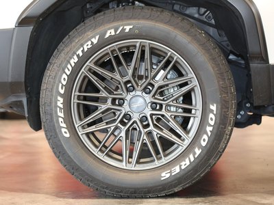 TOYOTA LAND CRUISER 250 - 9