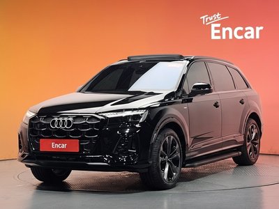 AUDI Q7 - 1