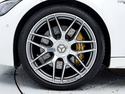 MERCEDES-BENZ GT AMG - 6