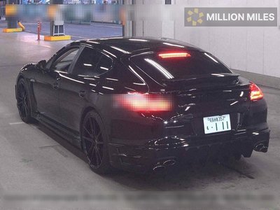 PORSCHE PANAMERA - 2