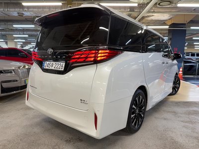TOYOTA ALPHARD - 6