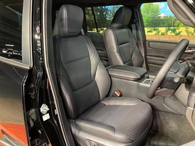 2025 Toyota LAND CRUISER 250 — фото 8