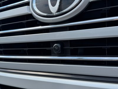 2025 Toyota LAND CRUISER 300 缩略图 17