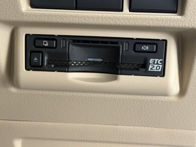 2025 Toyota LAND CRUISER 300 缩略图 45