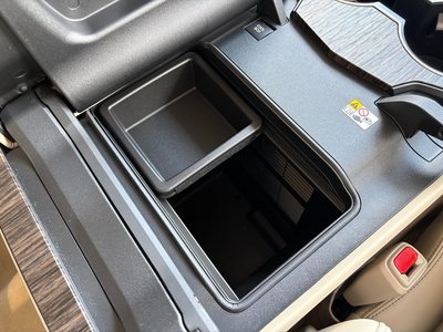 2025 Toyota LAND CRUISER 300 缩略图 63