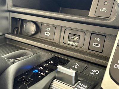 2025 Toyota LAND CRUISER 300 缩略图 70