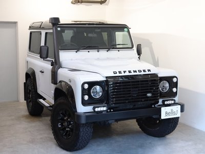 LAND ROVER DEFENDER - 2