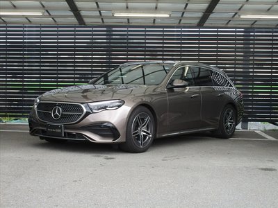 2025 Mercedes-BENZ E-CLASS 照片 1