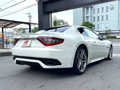MASERATI GRANTURISMO - 9