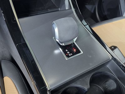 LAND ROVER RANGE ROVER VELAR - 9