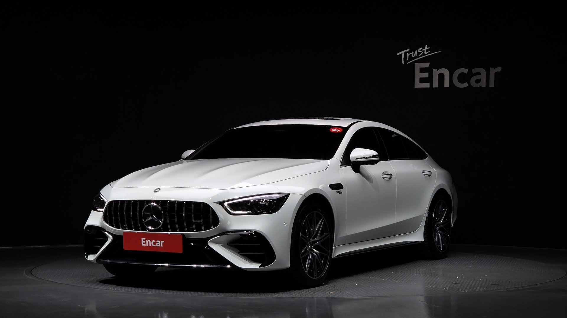 MERCEDES-BENZ GT AMG - View 1