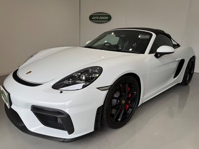 PORSCHE 718 - 8