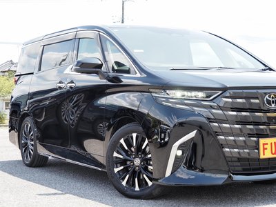 صورة 10 لـ 2023 Toyota ALPHARD