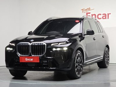 BMW X7 - 1