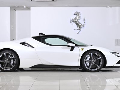 FERRARI SF90 STRADALE - 8