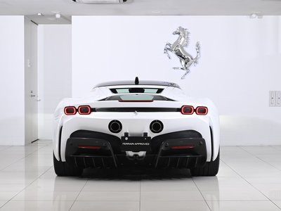 FERRARI SF90 STRADALE - 6