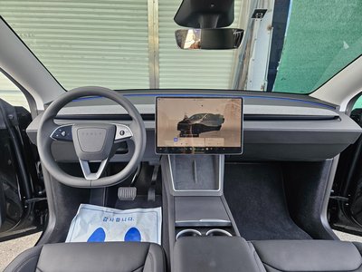 صورة مصغرة 14 لـ 2025 Tesla MODEL Y