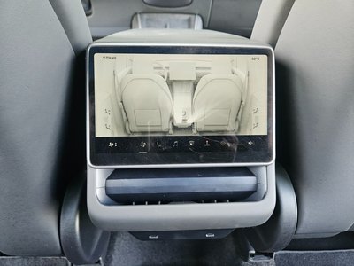 صورة مصغرة 19 لـ 2025 Tesla MODEL Y