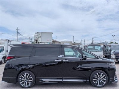 2025 TOYOTA ALPHARD 缩略图 11