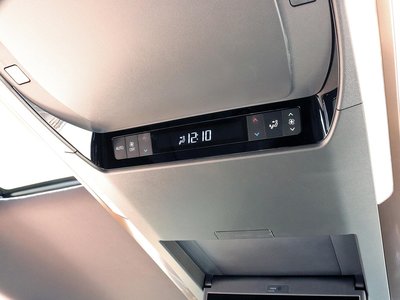 2024 Toyota VELLFIRE thumbnail 32