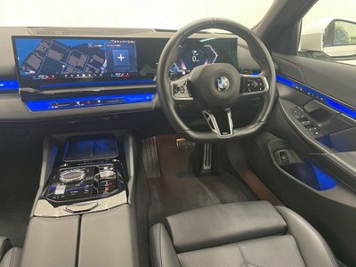 2024 BMW 5 SERIES 缩略图 38