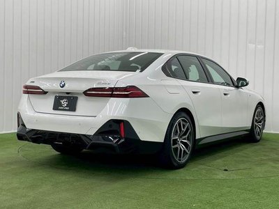 2024 BMW 5 SERIES 缩略图 16