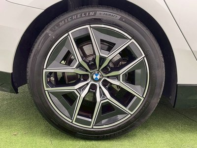 2024 BMW 5 SERIES 缩略图 21
