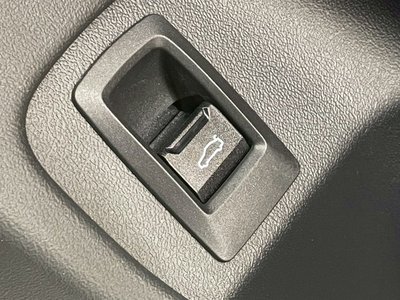 2024 BMW 5 SERIES 缩略图 62
