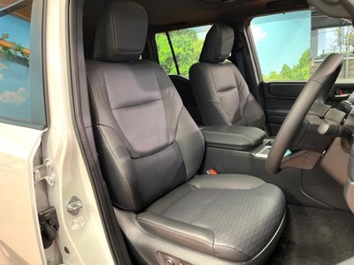 TOYOTA LAND CRUISER 250 - 10