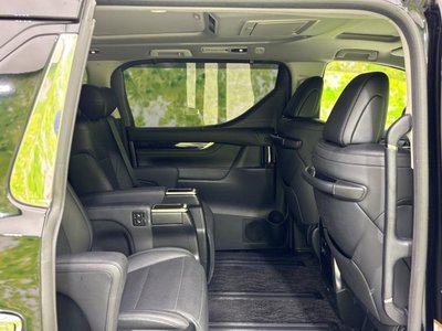صورة 5 لـ 2022 TOYOTA ALPHARD
