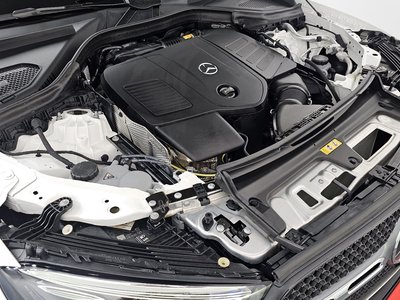 MERCEDES-BENZ GLC - 7
