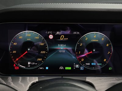 MERCEDES-BENZ E-CLASS - 8