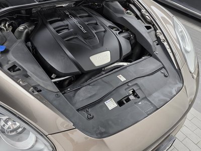 2013 Porsche CAYENNE 照片 7