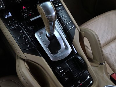2013 Porsche CAYENNE 照片 9