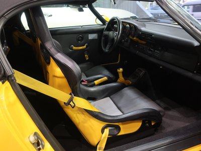 PORSCHE 911 CABRIOLET - 9