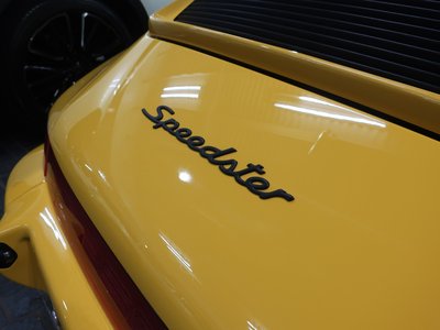 PORSCHE 911 CABRIOLET - 7