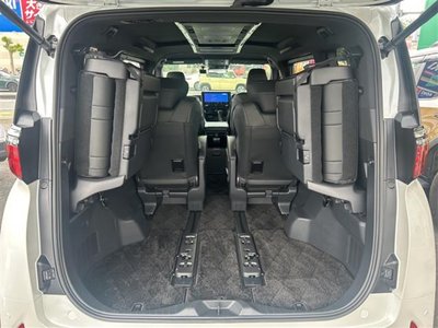 2024 Toyota ALPHARD 缩略图 26