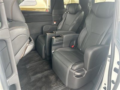 2024 Toyota ALPHARD 缩略图 22