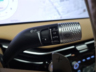 2025 Genesis G80 (RG3) thumbnail 27