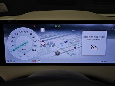 2025 Genesis G80 (RG3) thumbnail 11