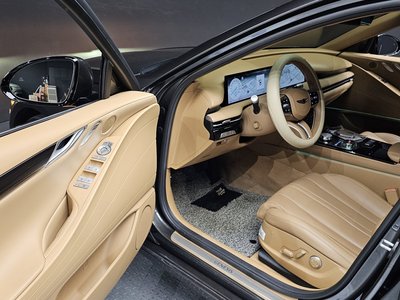2025 Genesis G80 (RG3) thumbnail 13