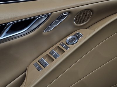 2025 Genesis G80 (RG3) thumbnail 28
